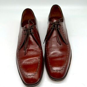 Barker shoes size 8. Beautiful leather shoes made in England.